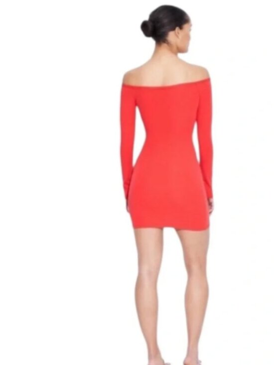 wild fable Dresses & Skirts - Wild‎ Fable Off-Shoulder Long Sleeve Coral-Red Mini Dress